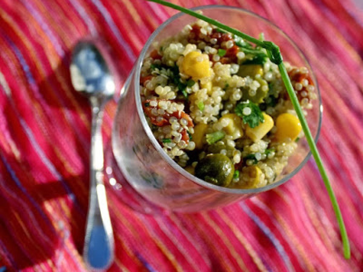 Quinoa Salatasi