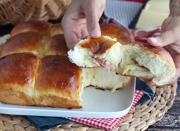 Raclette çörekleri