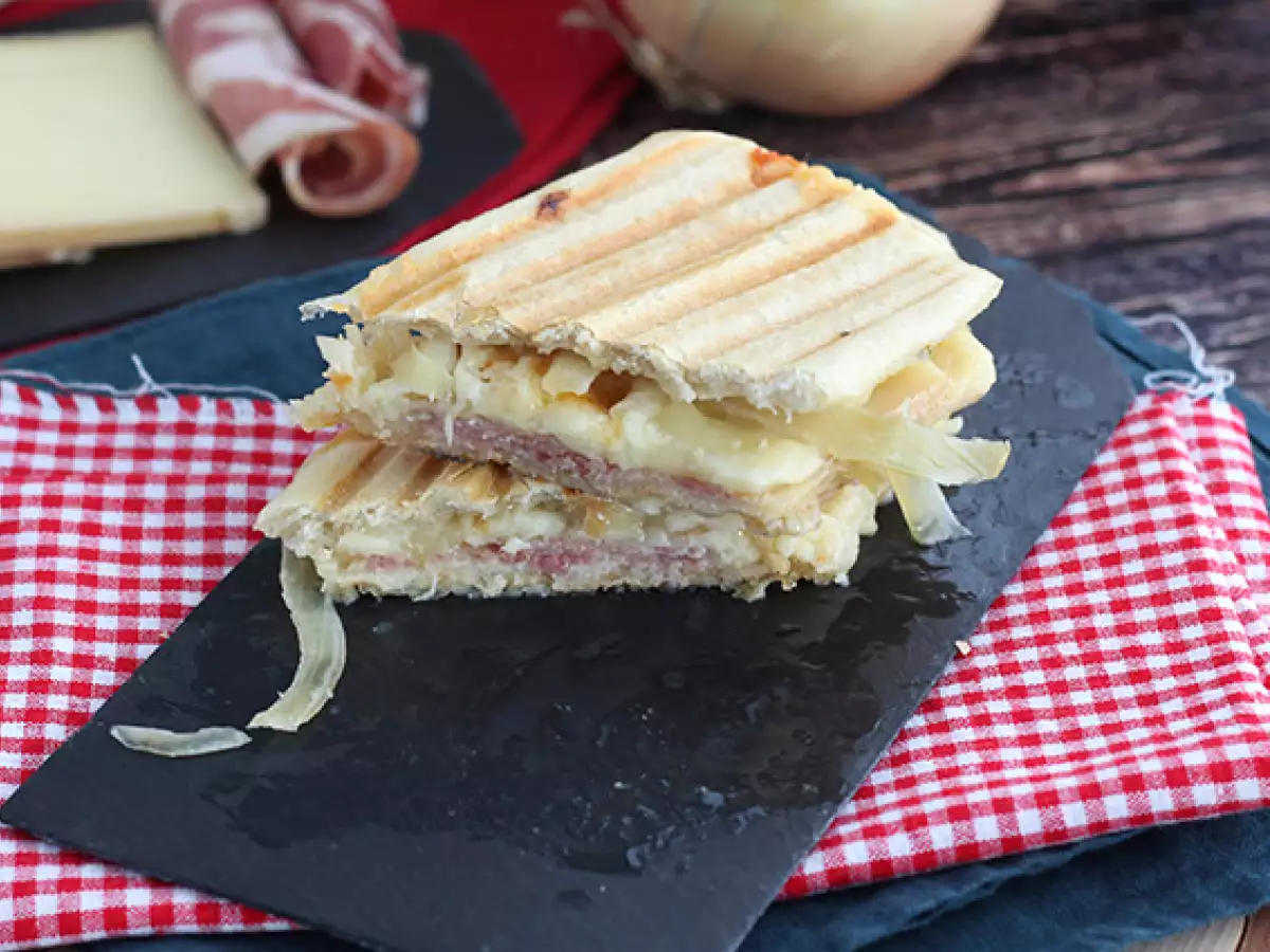 Raclette Peynirli Panini - fotoğraf 3