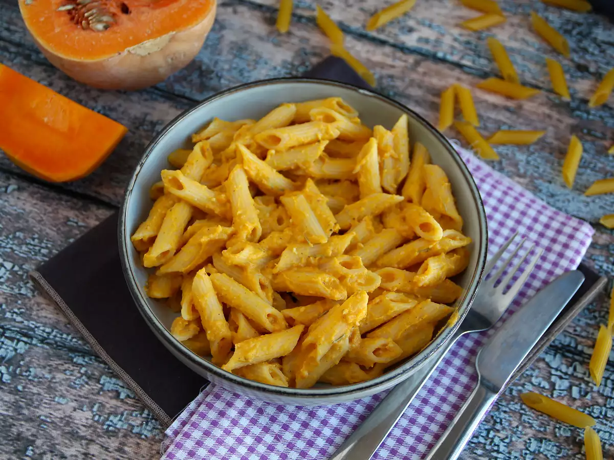 Rahatlatıcı bir öğün için butternut kabaklı makarna! - fotoğraf 3