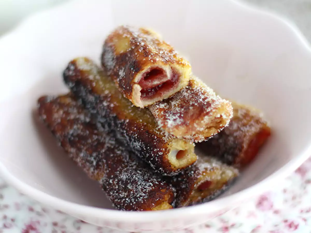 Reçelli Tost Ekmeği Ruloları - fotoğraf 2