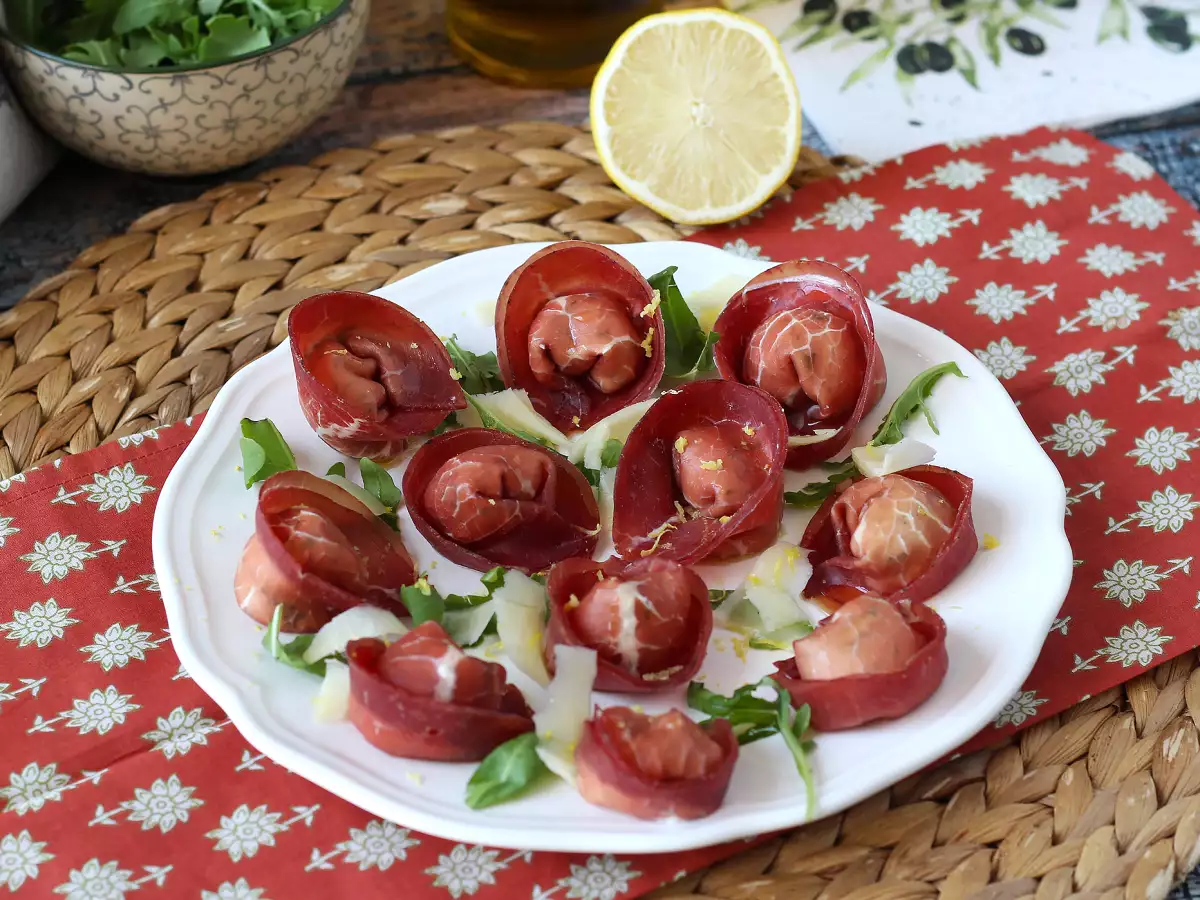 Roka ve ricotta dolgulu bresaola tortellonileri: Lezzetli ve 10 dakikada hazır! - fotoğraf 6