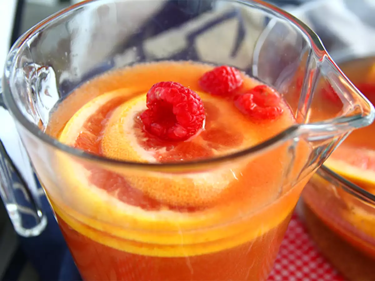 Roze Şaraplı Sangria - fotoğraf 4