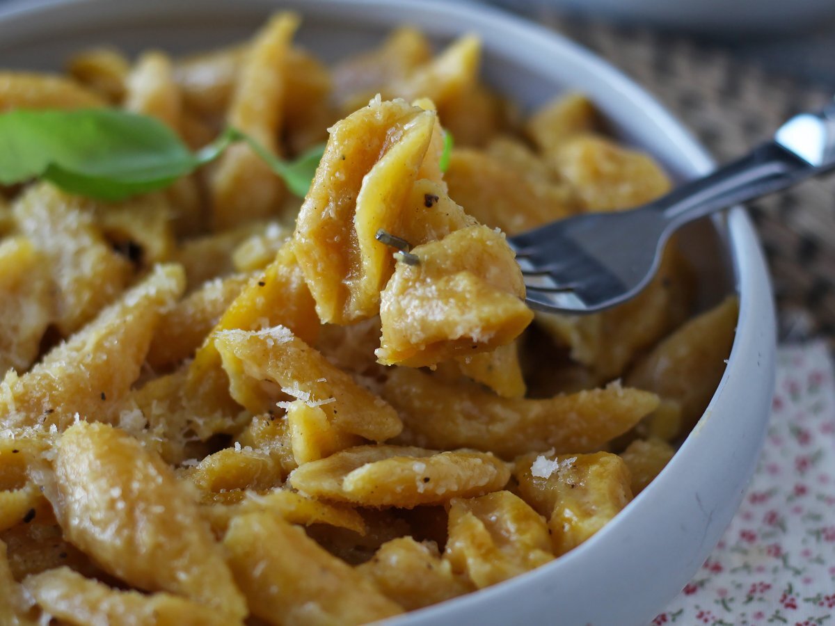 Sadece 2 malzemeli taze butternut makarna - fotoğraf 2