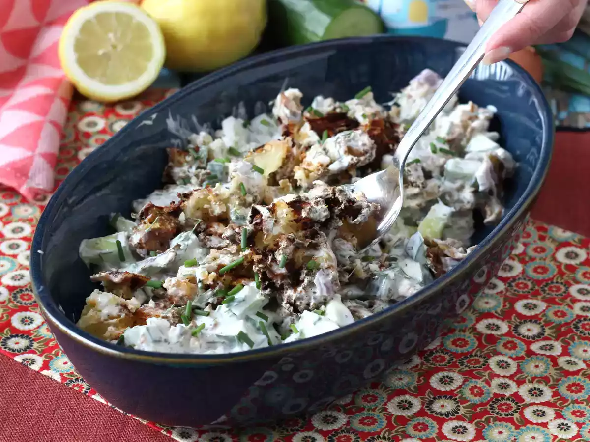 Salatalık ve çıtır patates salatası
