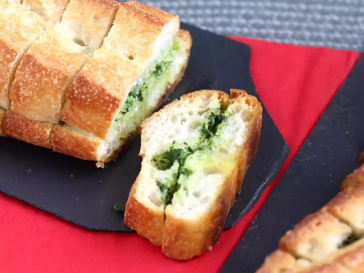 Sarımsaklı ve maydanozlu prefou - fotoğraf 2