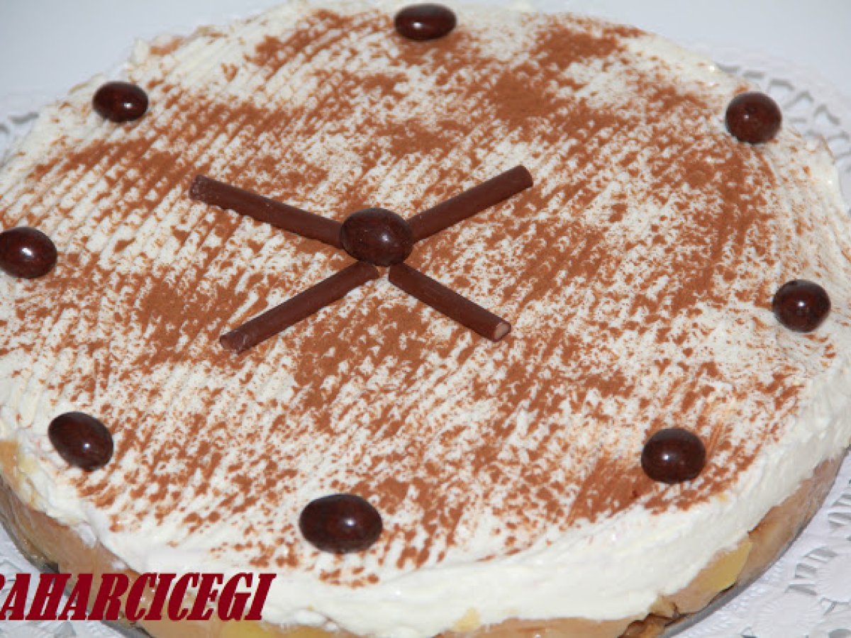 SCHMAND KUCHEN ; KREMALI ELMALI PASTA