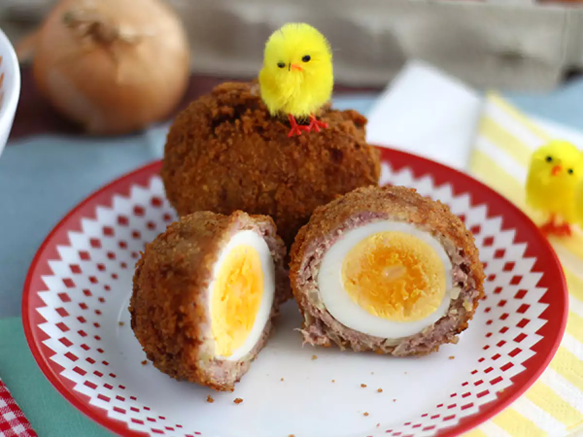 Scotch egg (İskoç usulü pane yumurta)