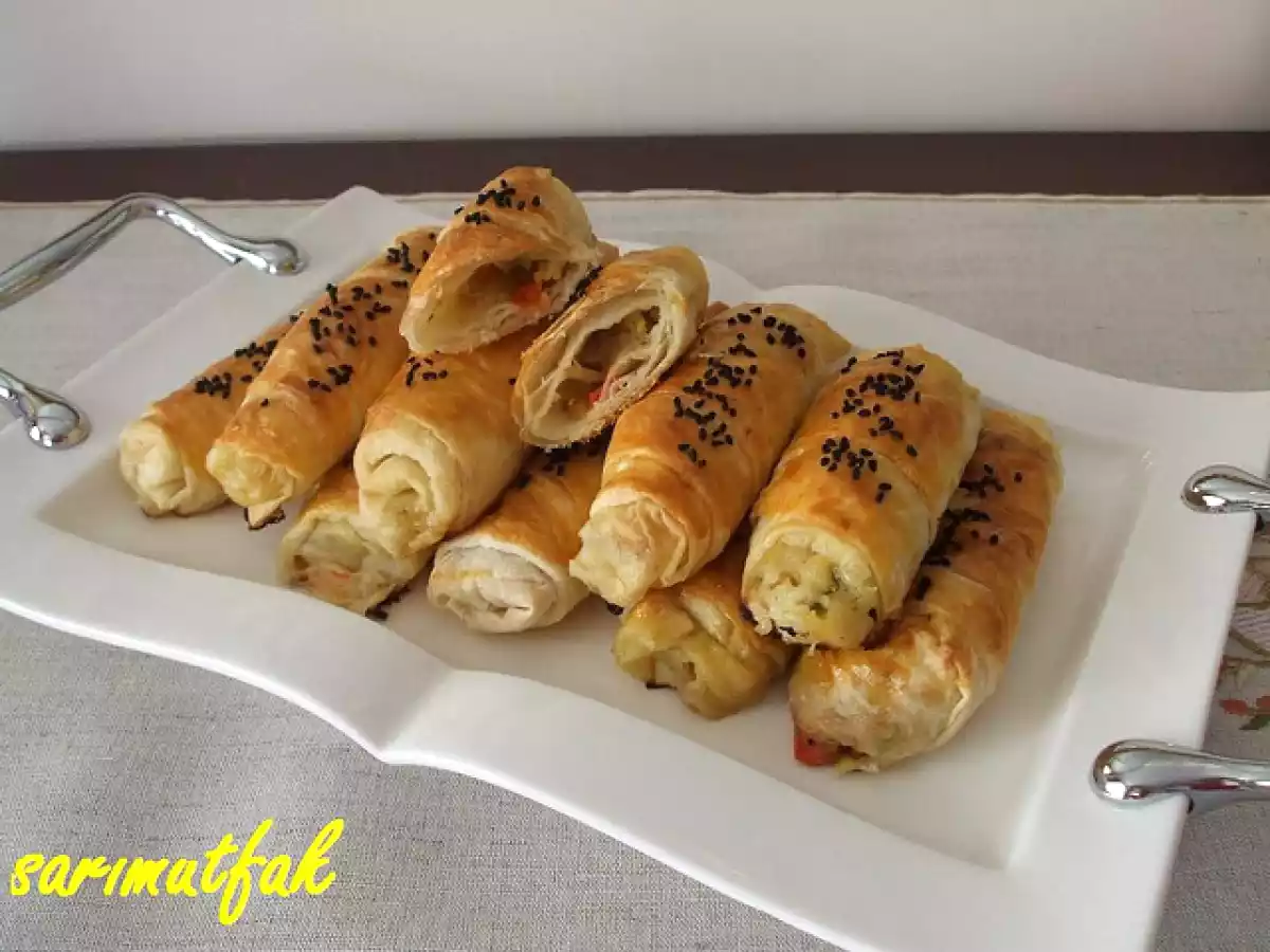 SEBZELİ BÖREK