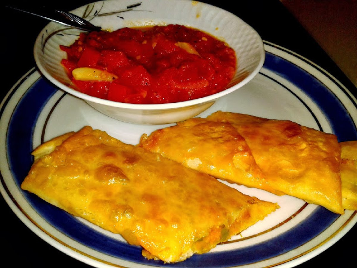 SEBZELİ, SOSLU BÖREK