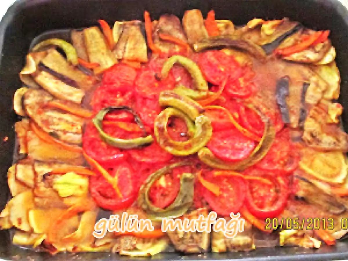 SEBZELİ TEPSİ KÖFTESİ - fotoğraf 2