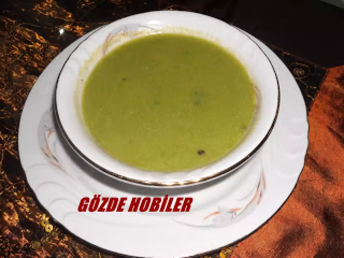 ŞEHRİYELİ, ISPANAKLI ÇORBA