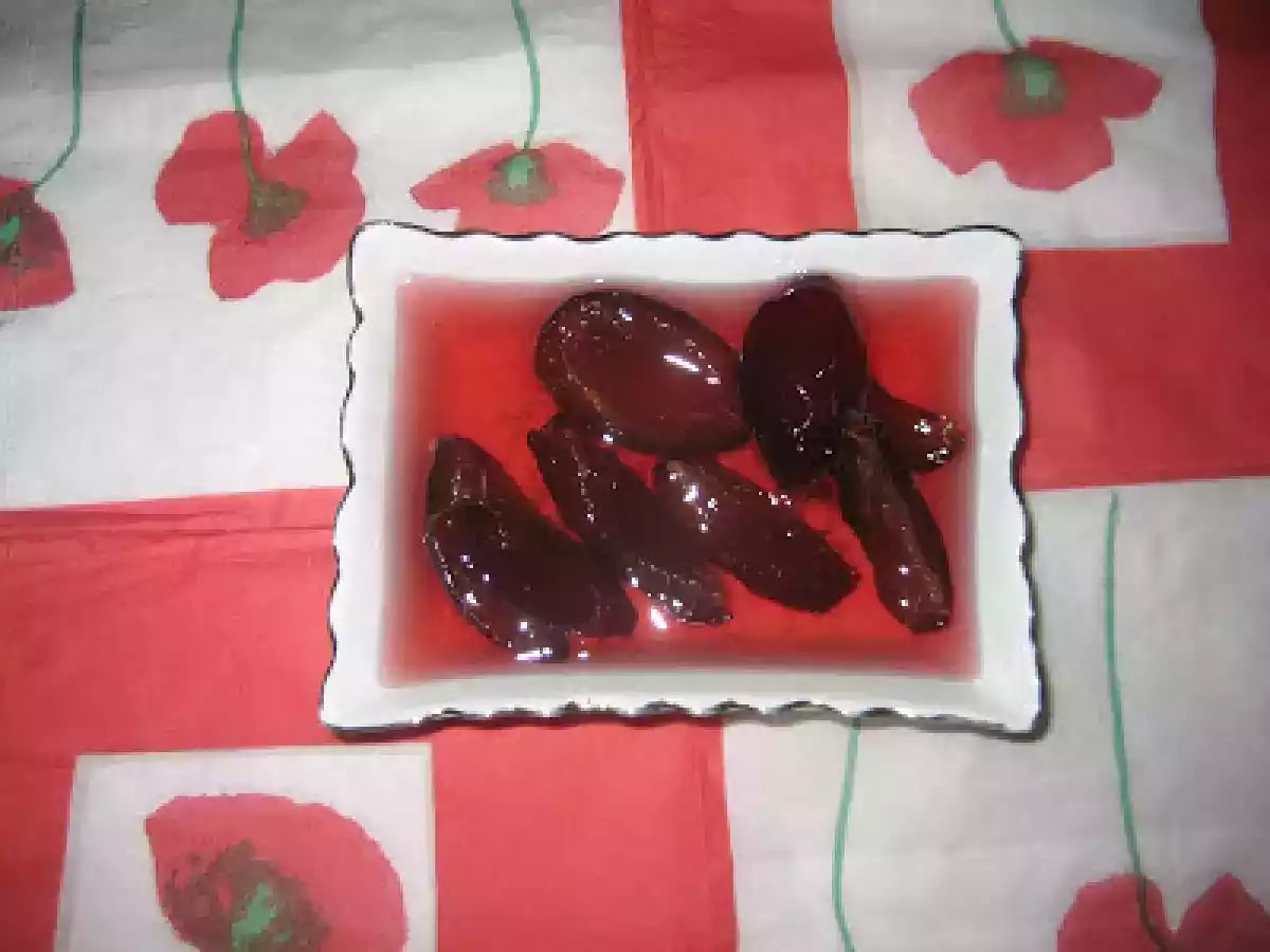 SİYAH ERİK REÇELİ