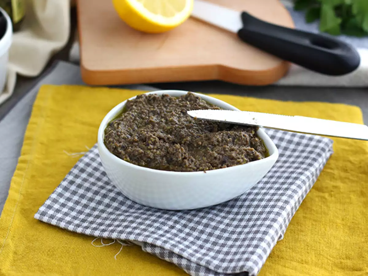 Siyah zeytinli hızlı tapenade - fotoğraf 3