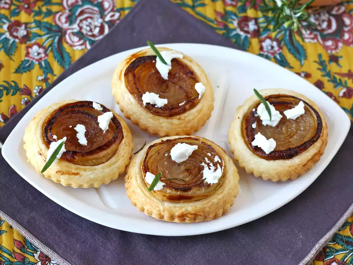 Soğan tartlets tatin - fotoğraf 6