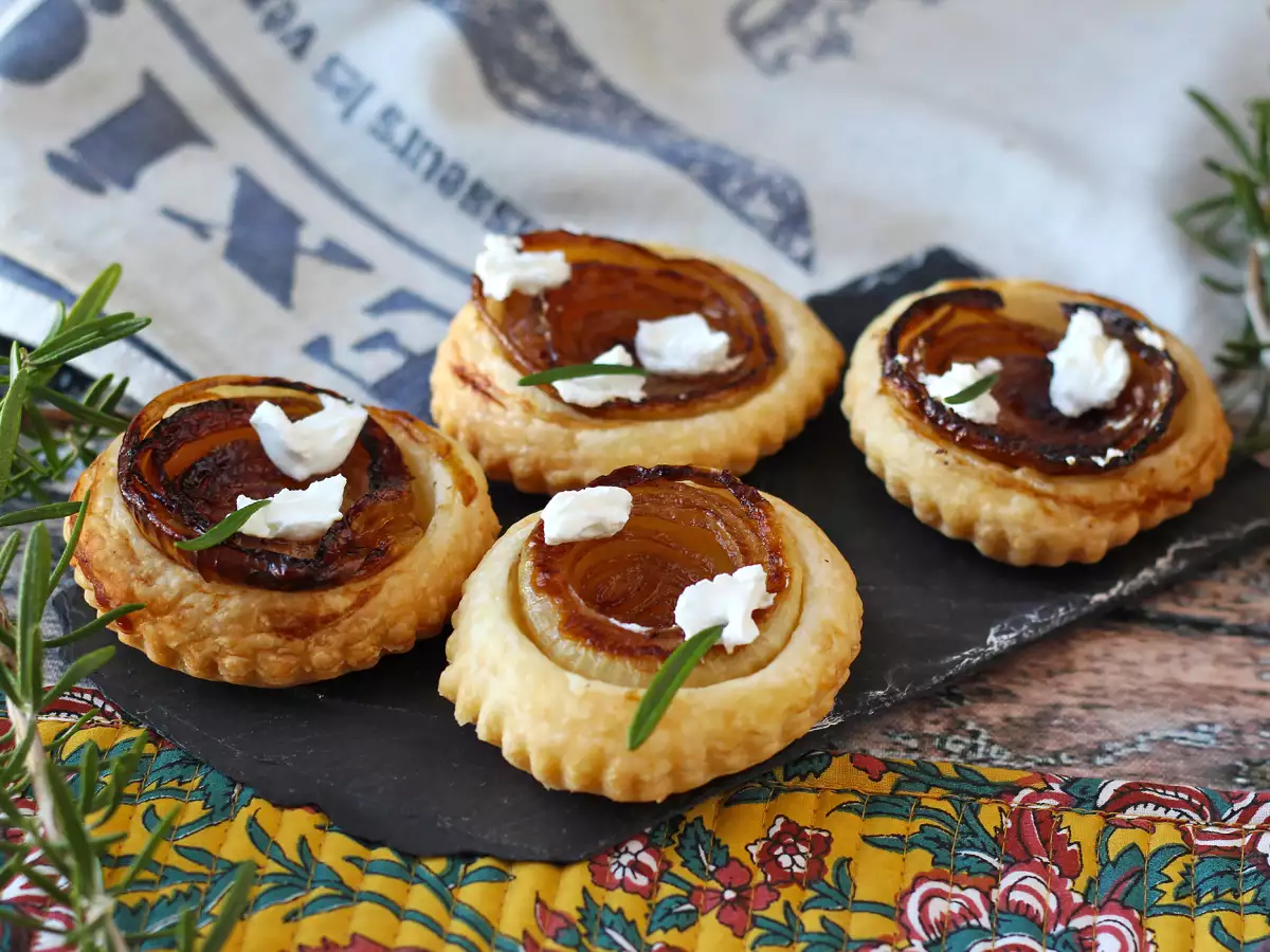 Soğanlı Tatin Tartöletleri - fotoğraf 2