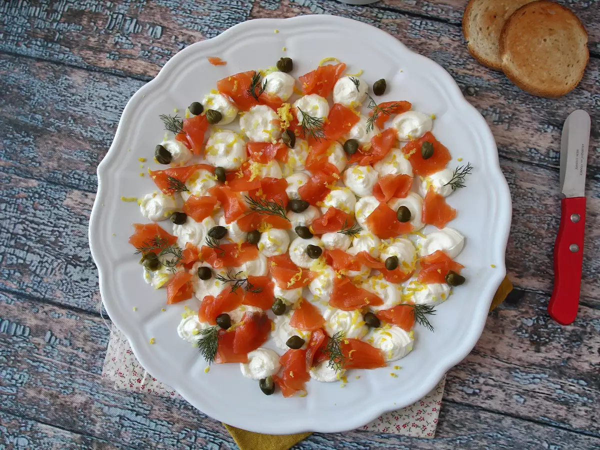 Somon Füme Sürülebilir Meze Tabağı - fotoğraf 8
