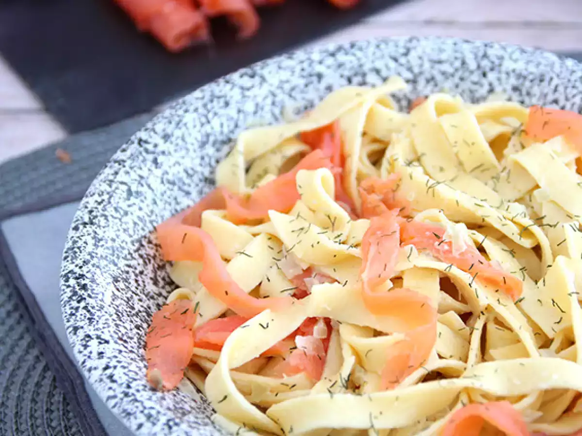 Somon füme ve dereotlu Tagliatelle - fotoğraf 3