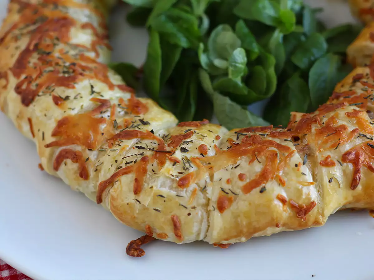 Somonlu ve hardallı milföy çelengi - fotoğraf 2