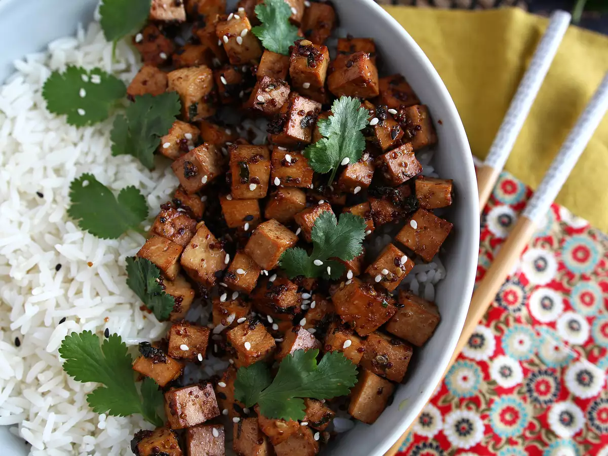 Soya Soslu Marine Tofu - fotoğraf 3