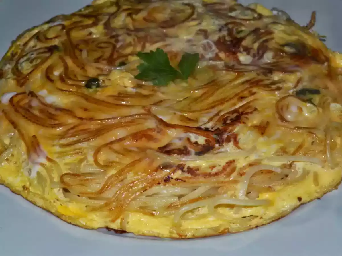 SPAGETTİ OMLETİ - fotoğraf 2