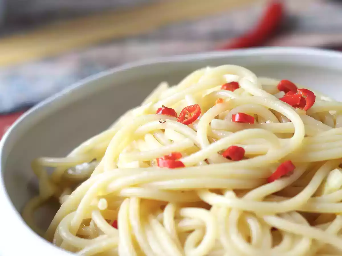 Spaghetti aglio, olio e peperoncino: İtalyan geleneğinin son dakika yemeği