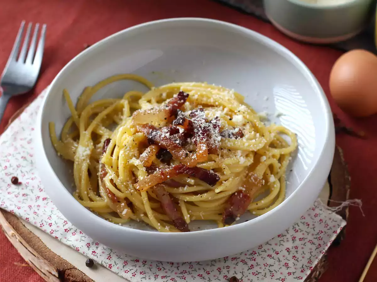 Spaghetti alla carbonara, gerçek İtalyan karbonhidrat tarifi! - fotoğraf 3
