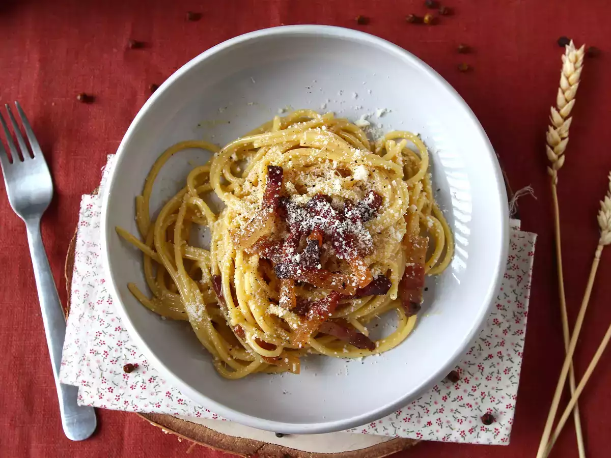 Spaghetti alla carbonara, gerçek İtalyan karbonhidrat tarifi! - fotoğraf 6