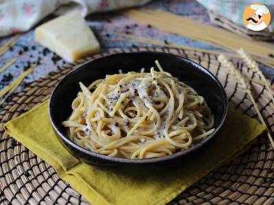 Spaghetti cacio e pepe: 3 malzeme, bir lezzet patlaması! - fotoğraf 5