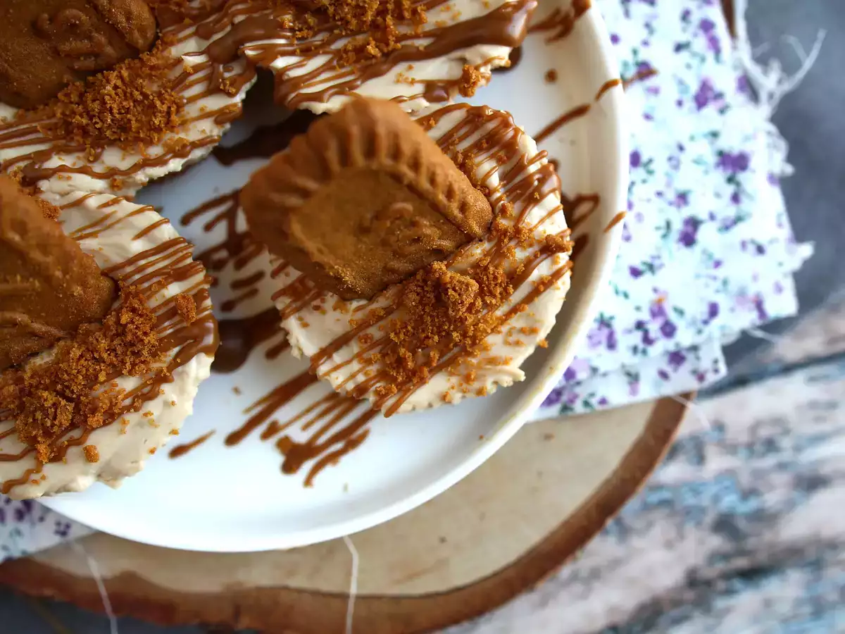 Speculoos bisküvili fırında pişmeyen cheesecake - fotoğraf 4