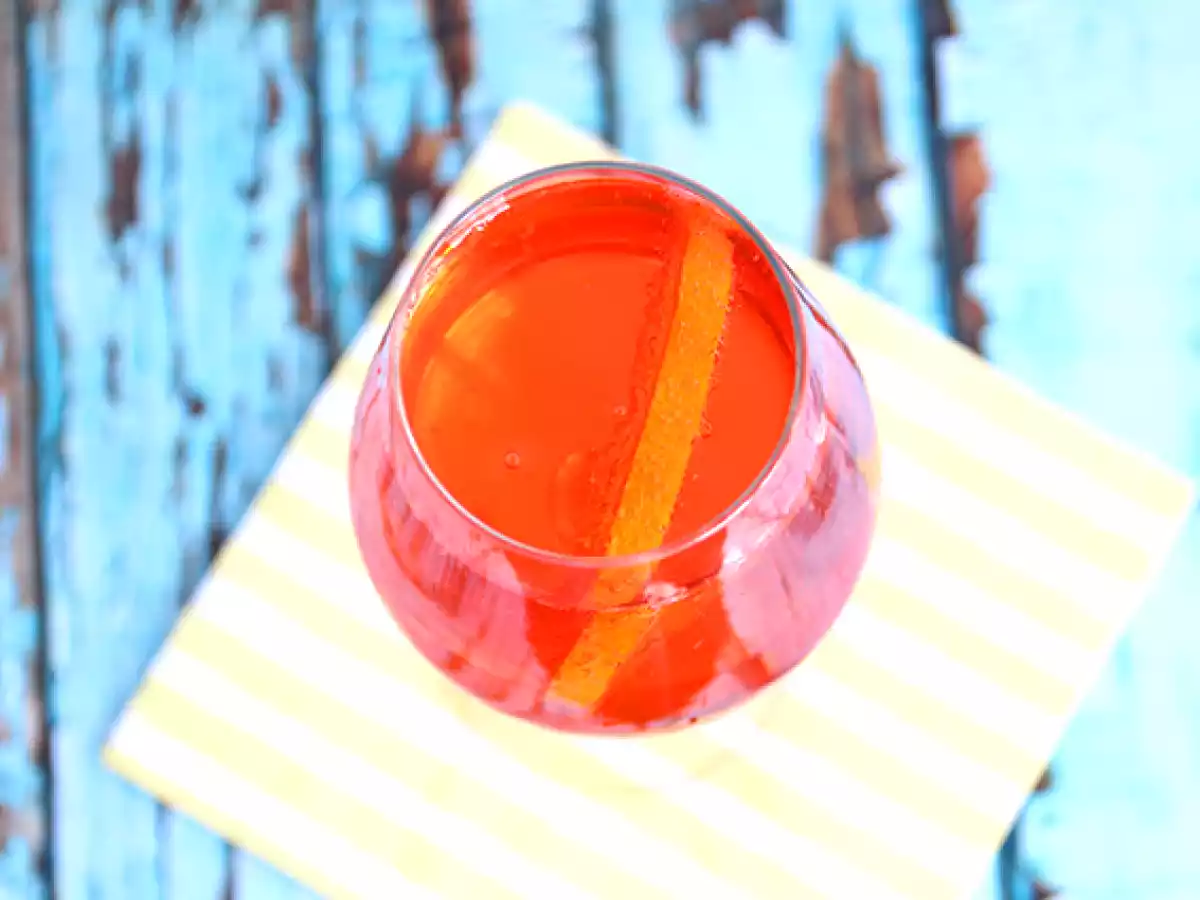 Spritz, Aperol ile hazırlanan ünlü İtalyan kokteyli - fotoğraf 3