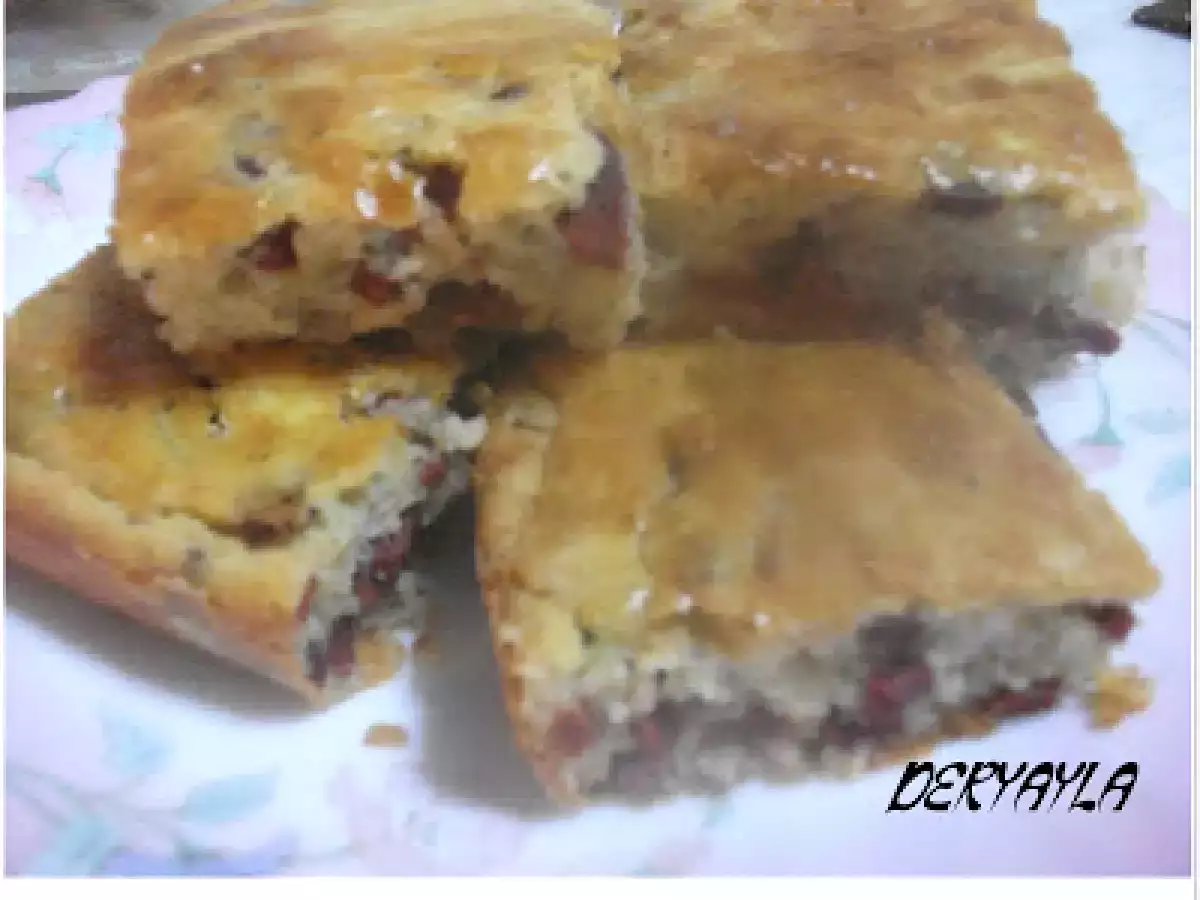 Sucuklu Çörek