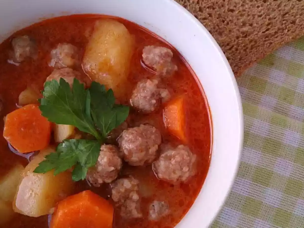 Sulu Köfte Tarifi