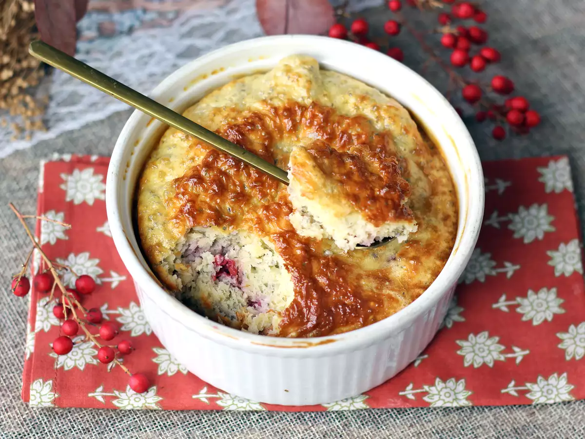 Süper basit kırmızı meyveli protein keki - fotoğraf 4