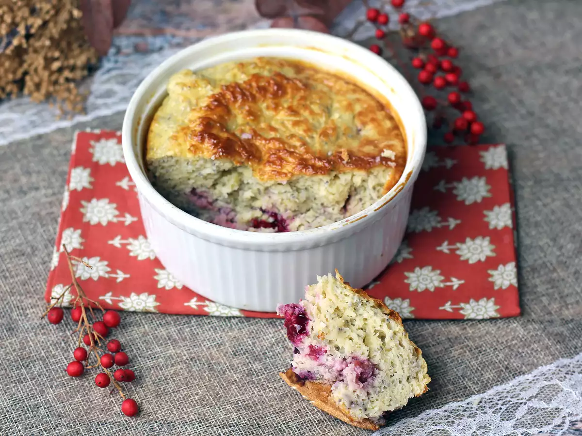 Süper basit kırmızı meyveli protein keki - fotoğraf 5