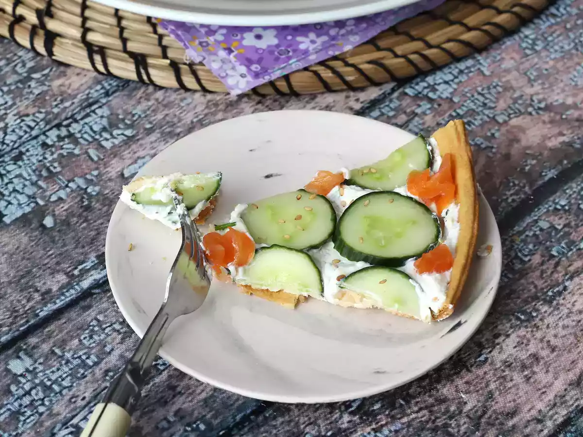 Süper ferahlatıcı yaz tartı: ricotta, salatalık ve somon füme - fotoğraf 2