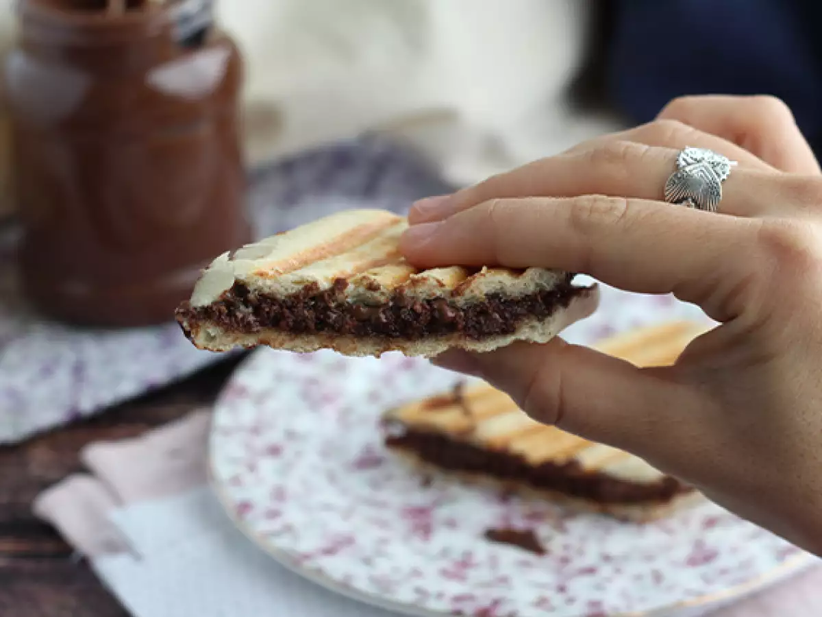 Sürülebilir kremalı panini - fotoğraf 3