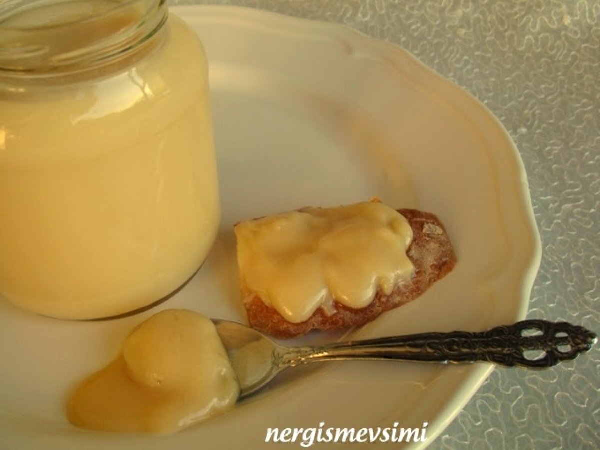 SÜT REÇELİ ( DULCE DE LECHE )