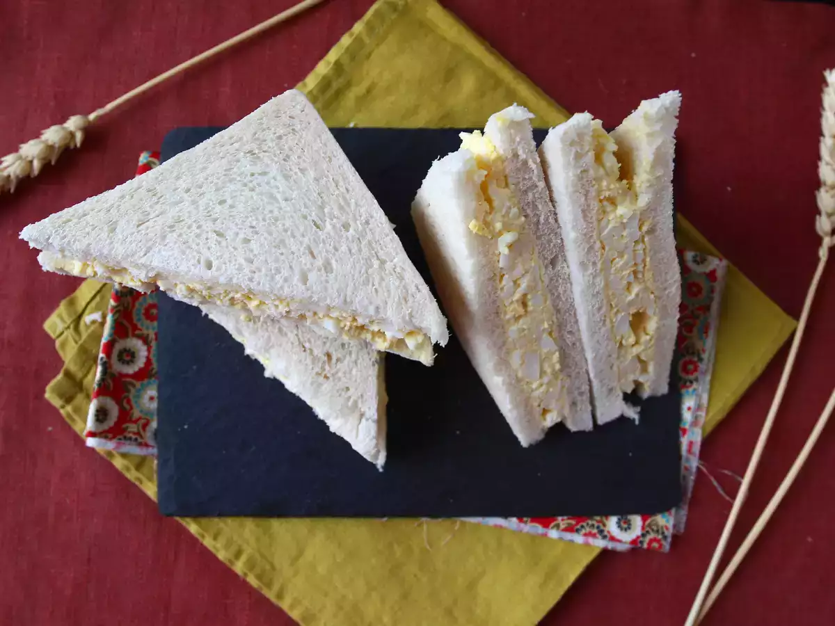 Tamago Sando: Konbinilerde Bulabileceğiniz Ünlü Japon Yumurtalı Sandviçi - fotoğraf 4