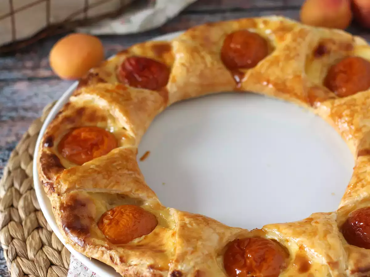 Tarte oranaise - Milföy hamuru, muhallebi ve kayısı - fotoğraf 2