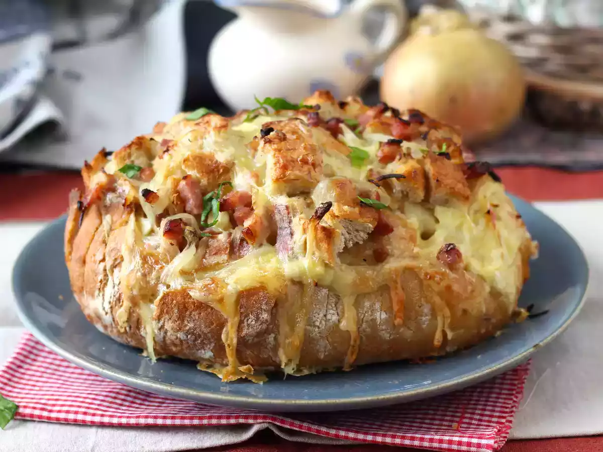 Tartiflette tarzı kirpi ekmeği dolması - fotoğraf 2