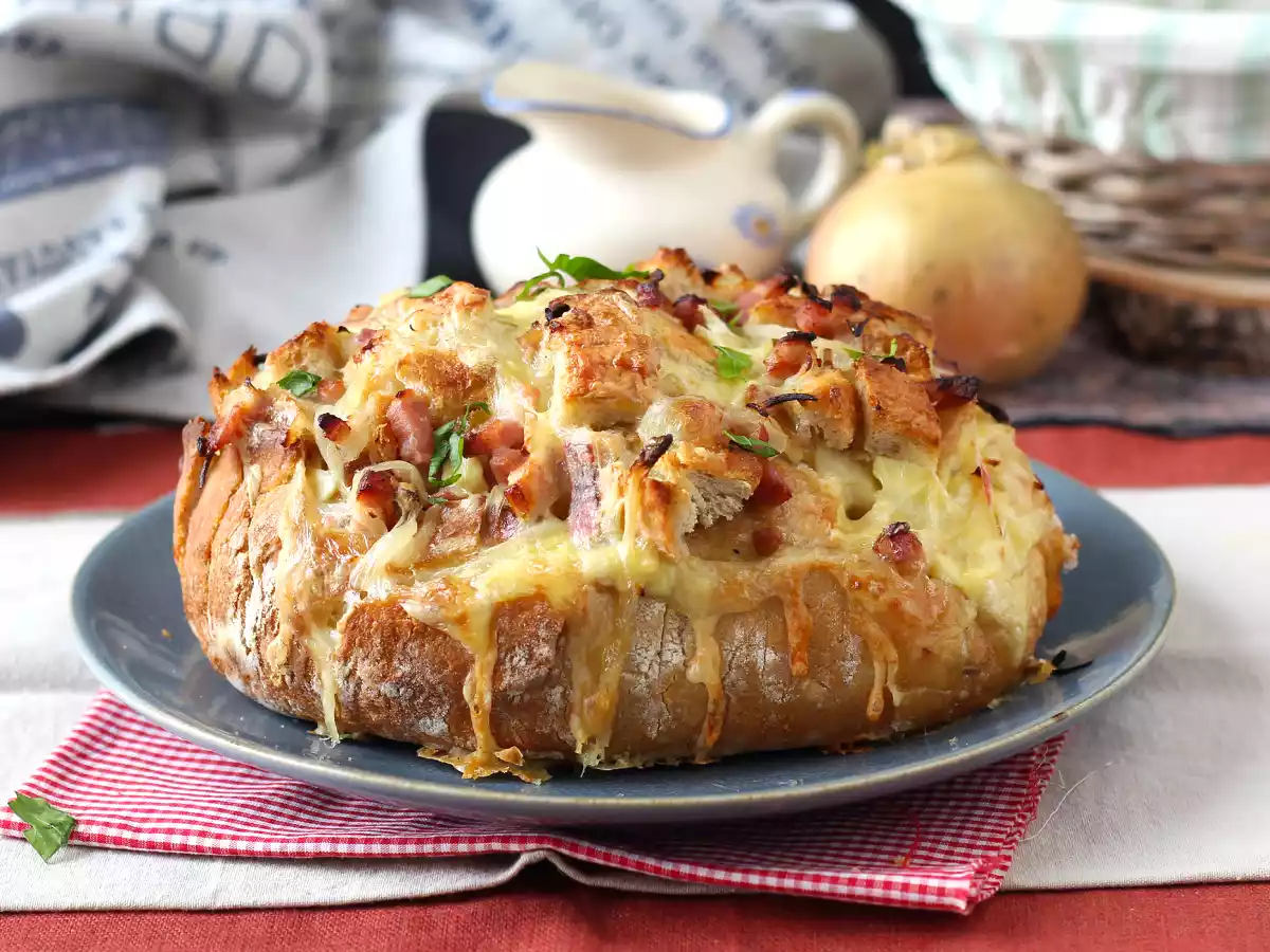 Tartiflette tarzı kirpi ekmeği dolması - fotoğraf 4