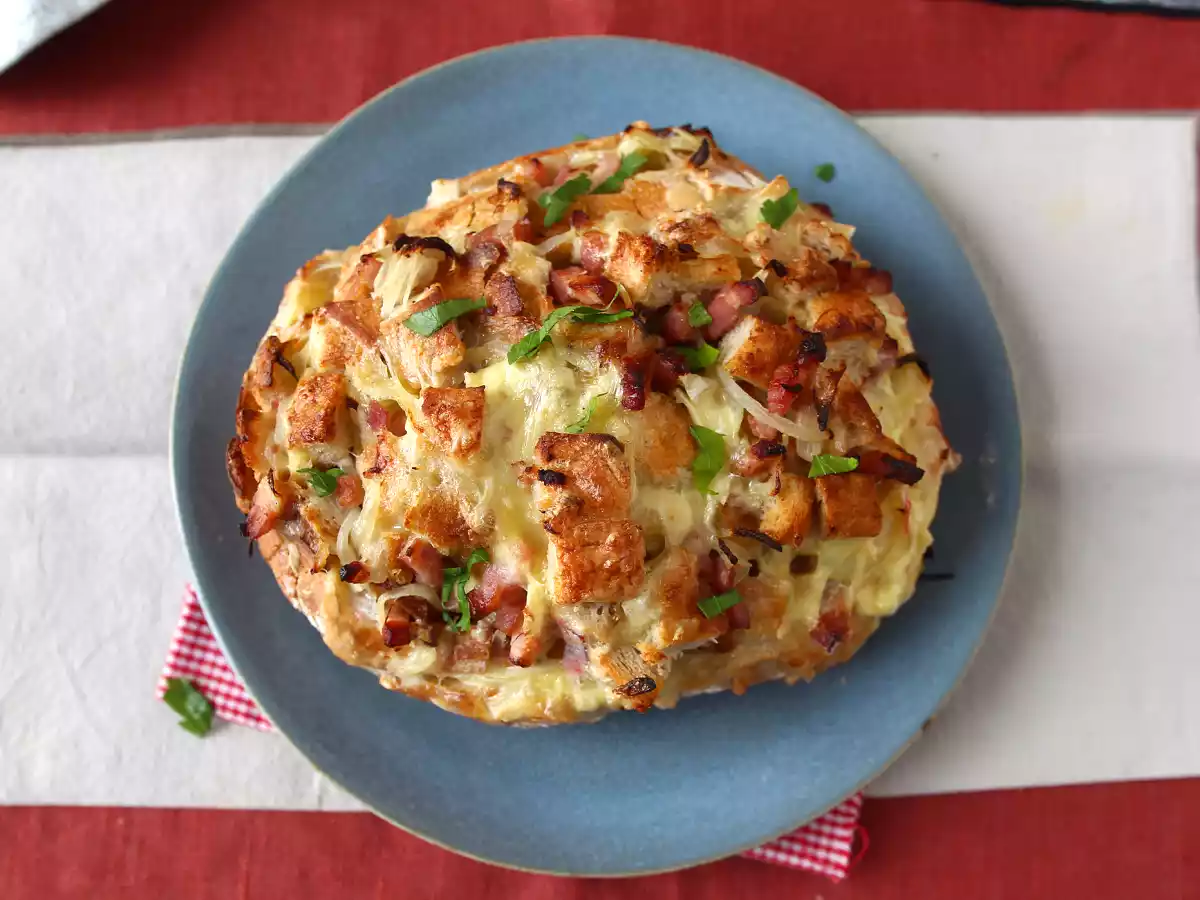 Tartiflette tarzı kirpi ekmeği dolması - fotoğraf 6