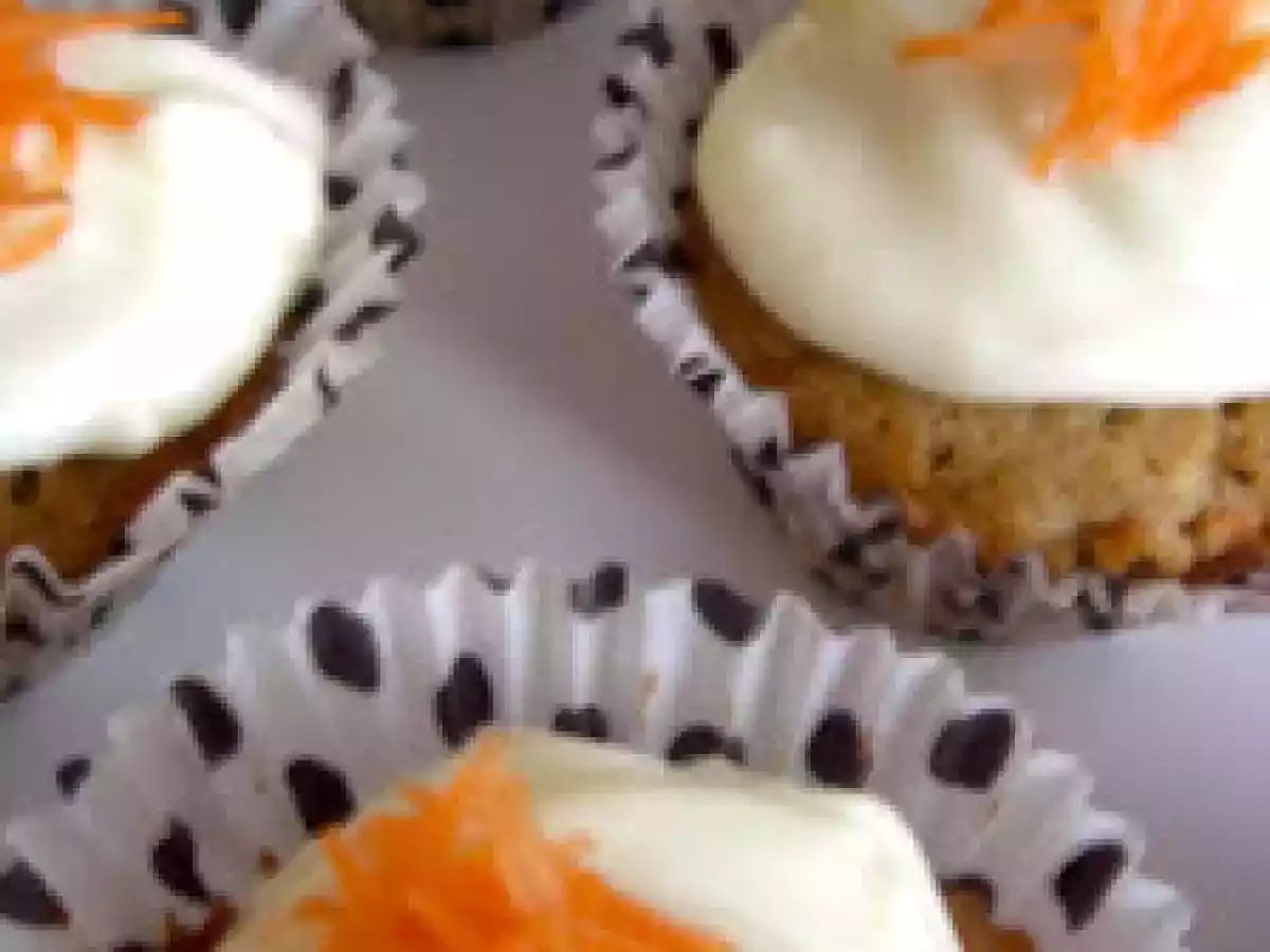 Tatil bitti Ve Havuclu cevizli Cupcake(Kapkek) - fotoğraf 2
