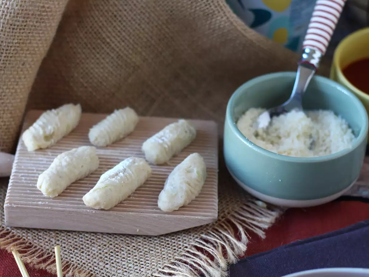 Tavada Gnocchi alla Sorrentina: herkesin sevdiği hızlı ve soslu tarif! - fotoğraf 3