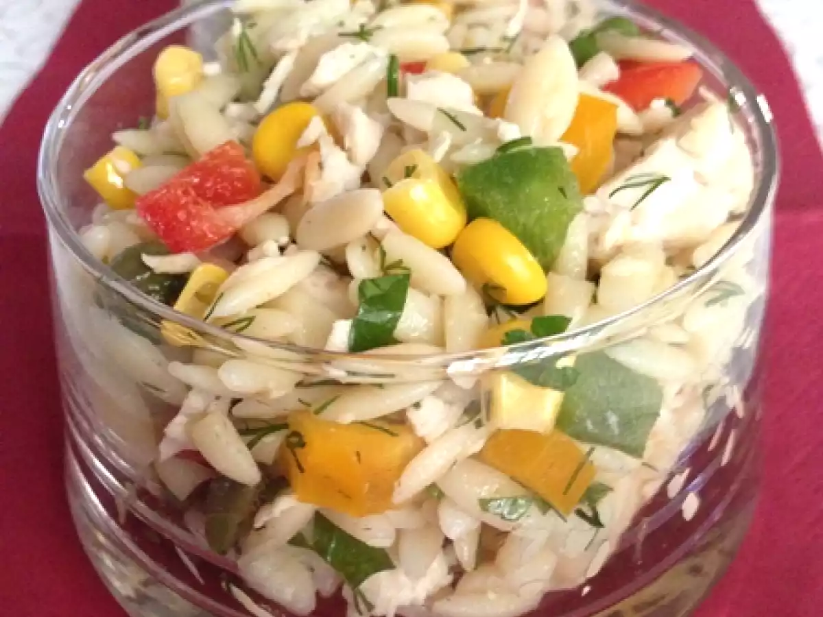 Tavuklu Arpa Sehriye Salatasi