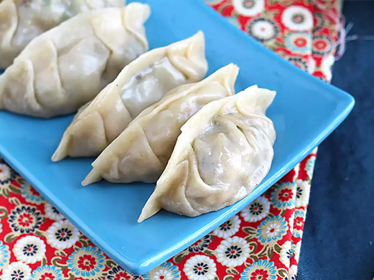 Tavuklu, havuçlu ve mantarlı Gyozas - fotoğraf 7