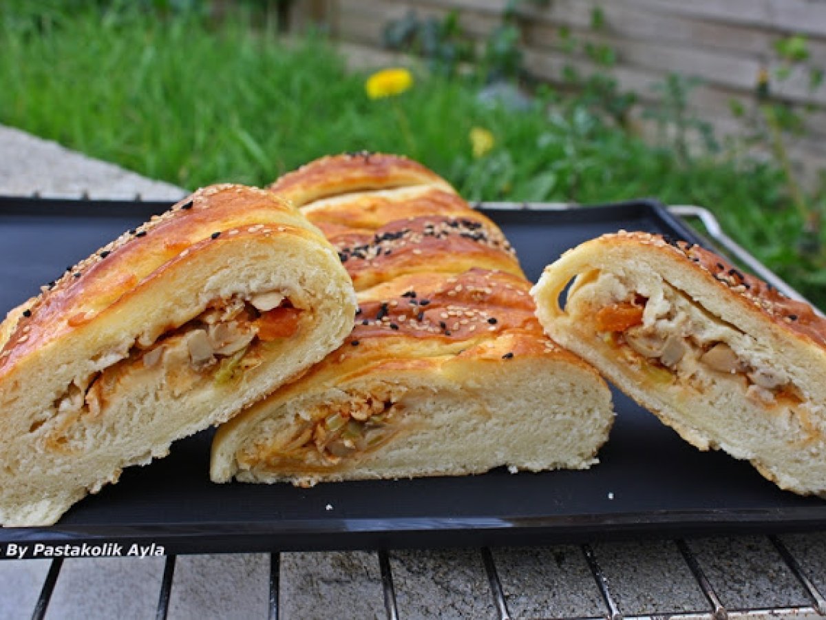 Tavuklu ve Mantarli Baguette