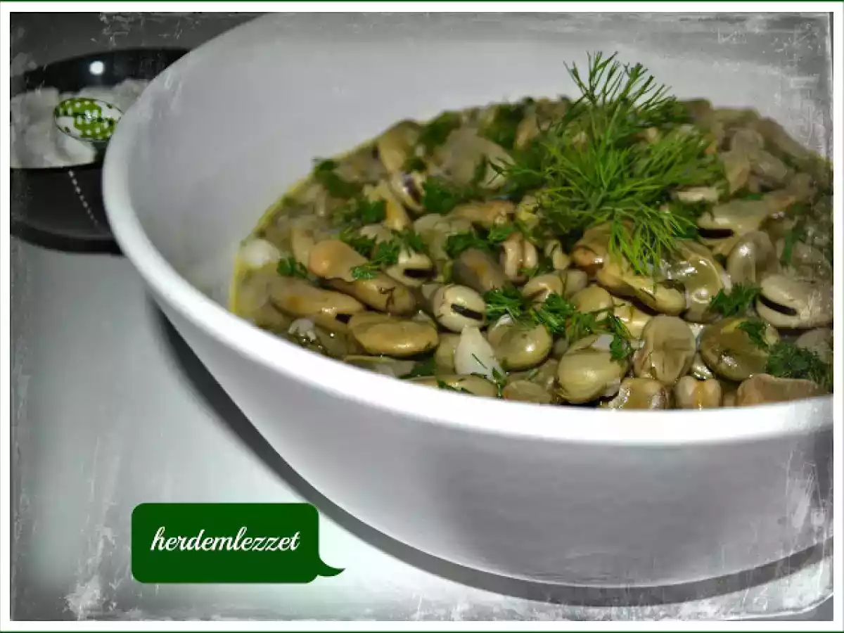 TAZE SARIMSAKLI İÇ BAKLA YEMEĞİ