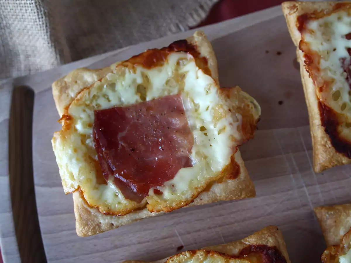 Tek kişilik raclette lezzetli mini Tatin turtaları - fotoğraf 5